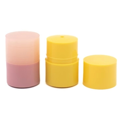 Unieke Stijl 15ml Schroefdraaiende Plastic Lipgloss Fles Ondersteunt Maatwerk