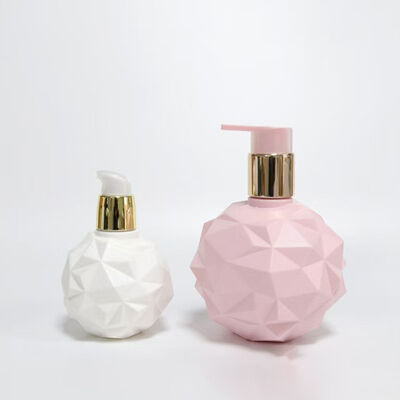 120/300ML Diamantgeslepen Cosmetische Sprayfles met Voedselveilig Plastic voor Huidverzorgingslotion Container