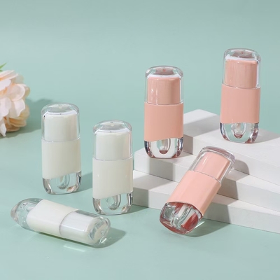 Ovale lippenglazuurbuis 2,3 ml kleur kan worden aangepast met borstel