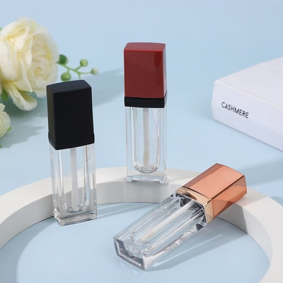 3.5ml vierkant plastic lipglazuur buis met borstel, kleur kan worden aangepast