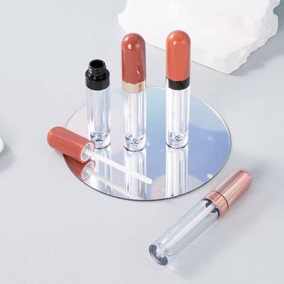 Plastic ronde 4,5 ml lip glazuur buis elektroplatering ring kleur kan worden aangepast