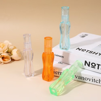 Kleurrijke unieke ontwerp kleine middel plastic lip glazuur buis