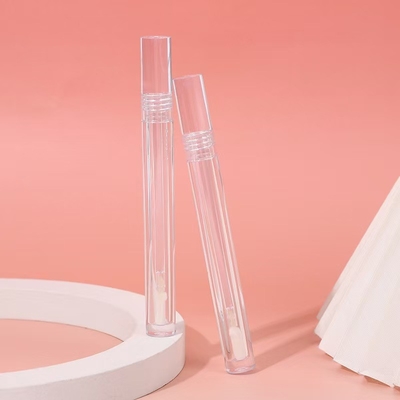Eenvoudig sluitend schroefkap Slim 4,5 ml Plastic Lip Glaze Tube met aanpasbaar logo