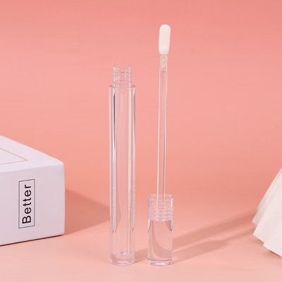 Eenvoudig sluitend schroefkap Slim 4,5 ml Plastic Lip Glaze Tube met aanpasbaar logo