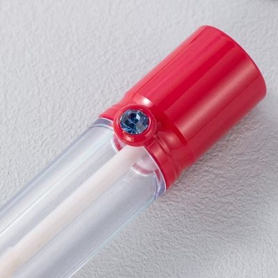 4 ml plastic lipglazuur buis met boorkap, aanpasbare kleur en geprint logo