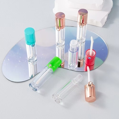4 ml plastic lipglazuur buis met boorkap, aanpasbare kleur en geprint logo
