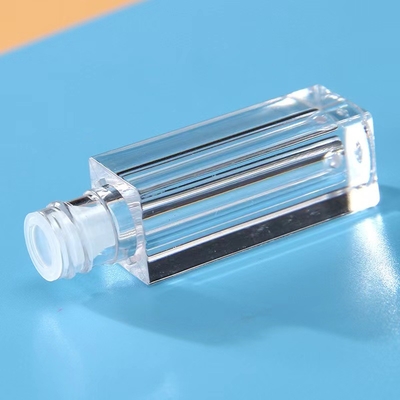 Plastic Lipgloss Tube 1,2 ml Vierkante lege verpakking Zwarte borstelkap met heldere buis
