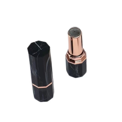 Elegant Sexangle Plastic Lipstick Cases Leeg Cosmetic Container in zwart of wit