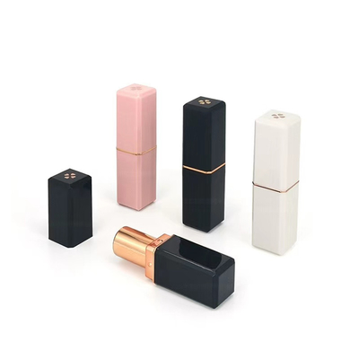 Plastic vierkant 5G lege lippenstiftbuis met vier blaadjes klaver op de hoed