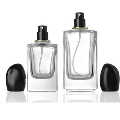 Vierkante glazen parfumfles met 50 ml 100 ml capaciteit en een kenmerkende onregelmatige kap
