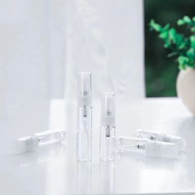 2ML 3ML 5ML & 10ML lege glasparfumspray-monstercontainer met plastic sproeier