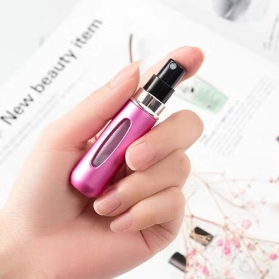 Op maat gemaakte draagbare 8 ml & 12 ml Aluminium Spray Pen Sprayfles Voor Parfum