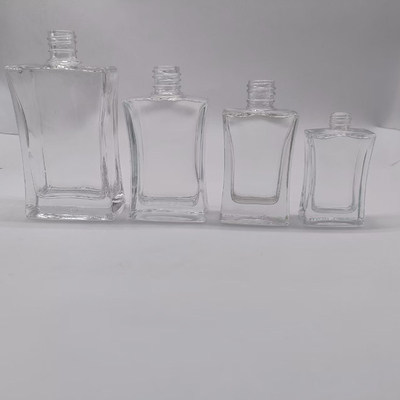 Op maat gemaakte 20 ml, 30 ml en 50 ml glazen fles met aluminium sproeier en overkap