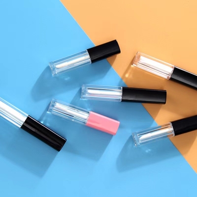 1.2 ml capaciteit Persoonlijke lege plastic container voor lipgloss buisverpakking