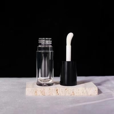 Cilindrische 6ml Materialen Lipgloss Tube met Schroefdop in de Markt