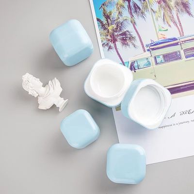 Op maat gemaakte vierkante plastic crème pot 20g 30g 50g 100g