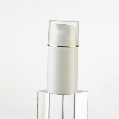 Groothandel Plastic PP luchtloze fles met UV gouden ring en 15 ml-200 ml capaciteit voor cosmetische toepassingen