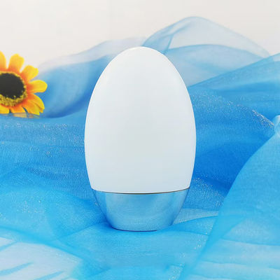 Op maat gemaakte 50g ovale vorm zonnebrandcrème fles met UV zilveren dop voor 50ml PP cosmetische verpakking