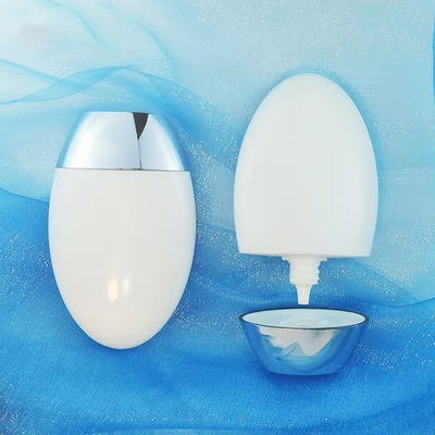 Op maat gemaakte 50g ovale vorm zonnebrandcrème fles met UV zilveren dop voor 50ml PP cosmetische verpakking