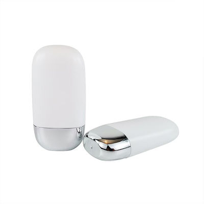 Groothandel Plastic PP Zonnebrandcrème Fles met Zilveren Dubbele Shell Dop in 30g en 50g Maten