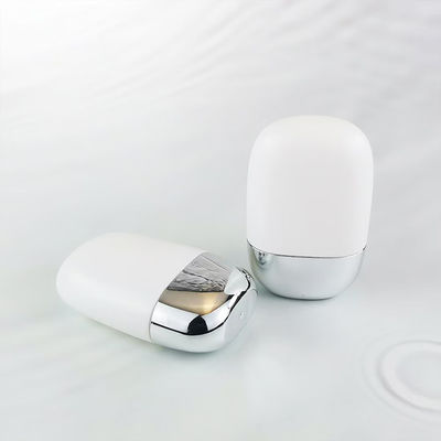 Groothandel Plastic PP Zonnebrandcrème Fles met Zilveren Dubbele Shell Dop in 30g en 50g Maten