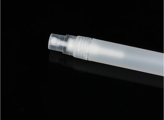 Lichtgewicht parfumpen met een capaciteit van 10 ml en ingebouwde clip voor op reis en zakontsmettingsmiddel