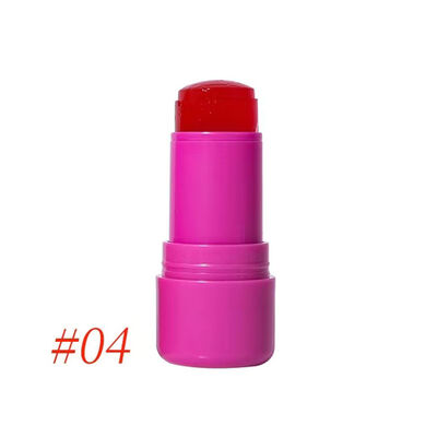 Stijlvol ontworpen 5 ml lipgloss buis met aangepaste kleuren voor een precieze toepassing