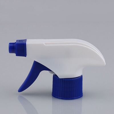 Duurzame Mini Trigger Sprayer met verstelbare spuitkop en corrosiebestendige afdichtingen voor auto-detailing en tuinmisting