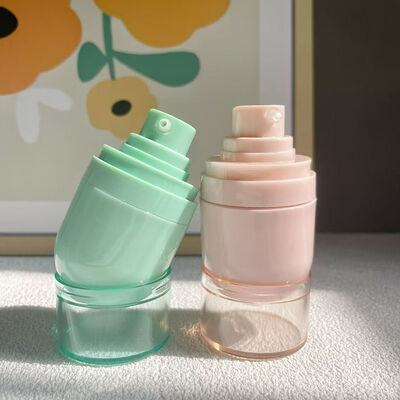 Groothandel 15ML 30ML 50ML Plastic Lotion Flasje zonder lucht Flasje ondersteboven met vacuümpomp