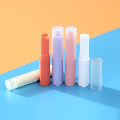 Groothandel 3G Plastic Cylinder Lip Stick Tube Leeg Verpakking Matte Tube voor Lip Care Balsem
