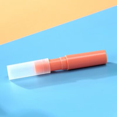 Groothandel 3G Plastic Cylinder Lip Stick Tube Leeg Verpakking Matte Tube voor Lip Care Balsem