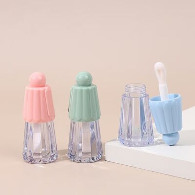 Groothandel 4,5 ml milieuvriendelijk kunststof paraplu type Lip Gloss Tube Stick voor Lip Care producten
