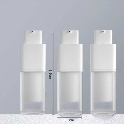 Groothandel Vierkante Vorm 15ml 30ml 50ml Airless Pomp Fles met Draaislot Pomp voor Huidverzorgingsproducten